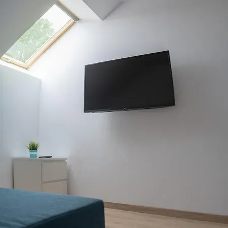 Pod Cyprysami - Surf & Family