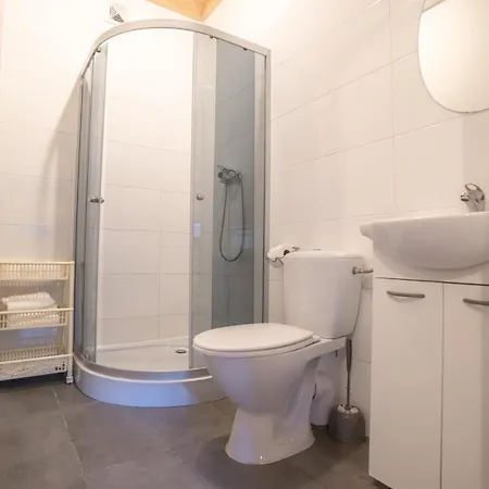 Pod Cyprysami - Surf & Family Chata