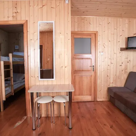 Pod Cyprysami - Surf & Family Chata Jastarnia