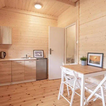 Lodge Umili Pod Cyprysami - Surf & Family Jastarnia