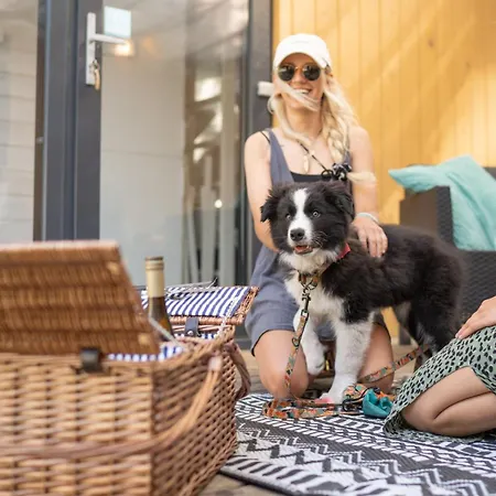 Pod Cyprysami - Surf & Family *