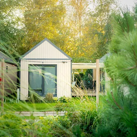 Pod Cyprysami - Surf & Family Chata Jastarnia