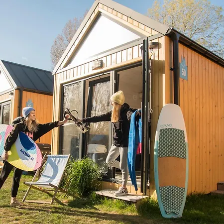 Umili Pod Cyprysami - Surf & Family