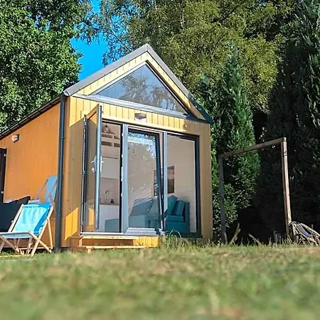 Umili Pod Cyprysami - Surf & Family * Jastarnia