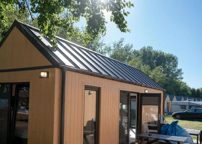 Pod Cyprysami - Surf & Family *