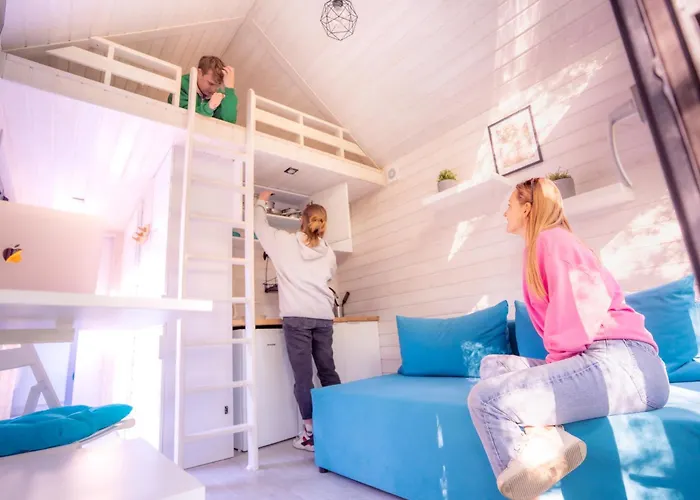 Alojamento de Turismo Selvagem Pod Cyprysami - Surf & Family *